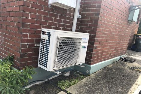 Photo of property in 152 Main South Road, Green Island, Dunedin, 9018