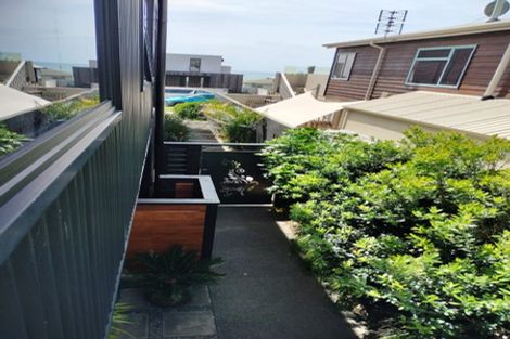 Photo of property in 14 Hamblyn Street, Strandon, New Plymouth, 4312