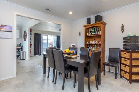 Photo of property in 111a Clevedon Road, Papakura, 2110