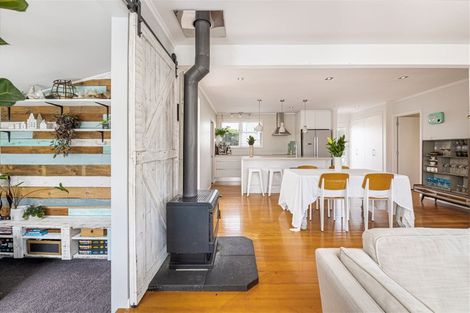 Photo of property in 12 Trigg Road, Huapai, Kumeu, 0810