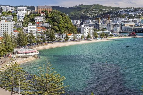 Photo of property in 4/308 Oriental Parade, Oriental Bay, Wellington, 6011