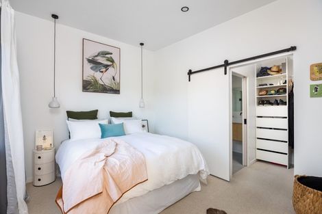 Photo of property in 22b Saint Ives Grove, Whalers Gate, New Plymouth, 4310