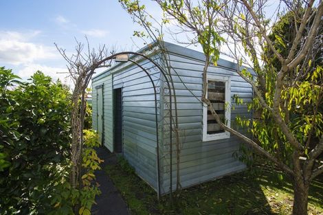 Photo of property in 65 Daphne Street, Outer Kaiti, Gisborne, 4010