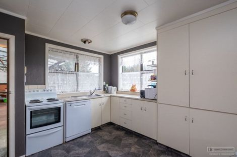 Photo of property in 25 Chartwell Drive, Eltham, 4322