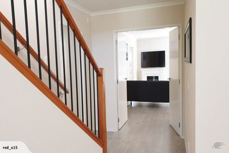 Photo of property in 4 Beggs Way, Flat Bush, Auckland, 2016