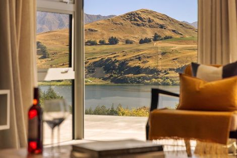 Photo of property in 16 Hayes View Lane, Lake Hayes, Queenstown, 9371
