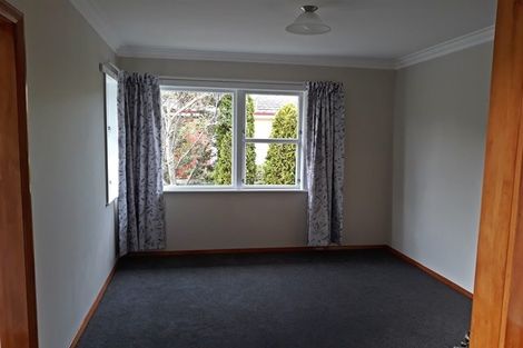 Photo of property in 14 Bond Street, Hokowhitu, Palmerston North, 4410