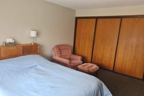 Photo of property in 2/17 Urella Place, Spreydon, Christchurch, 8024