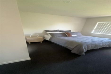 Photo of property in 85a Albany Highway, Unsworth Heights, Auckland, 0632