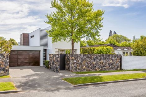 Photo of property in 9 Poynder Avenue, Merivale, Christchurch, 8014