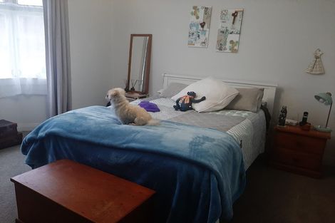 Photo of property in 32 Taiapa Road, Muriwai, Waimauku, 0881