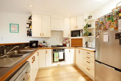 Photo of property in 35 Halswater Drive, Churton Park, Wellington, 6037