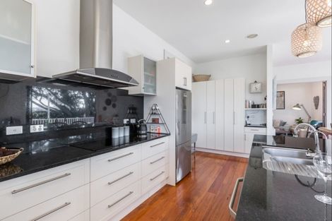 Photo of property in 134 Hibiscus Coast Highway, Red Beach, 0932