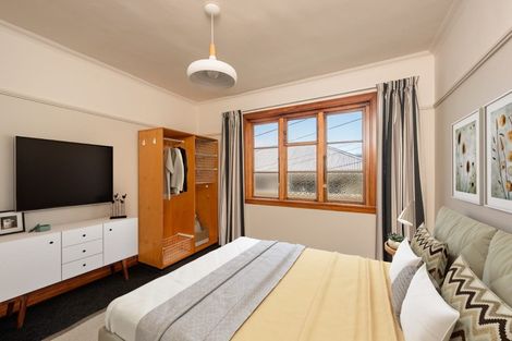 Photo of property in Ionian Flats, 123-125 Brougham Street, Mount Victoria, Wellington, 6011