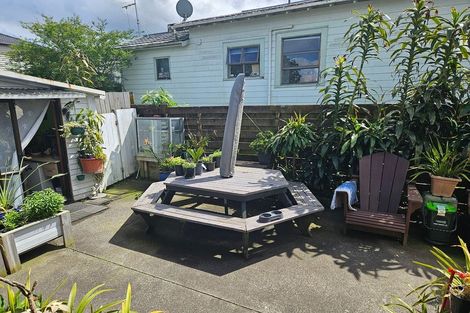 Photo of property in 43 Margaret Road, Papatoetoe, Auckland, 2025