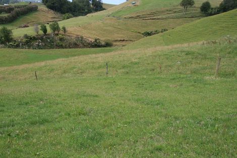 Photo of property in 862 Mountain Road, Waiongana, Inglewood, 4389