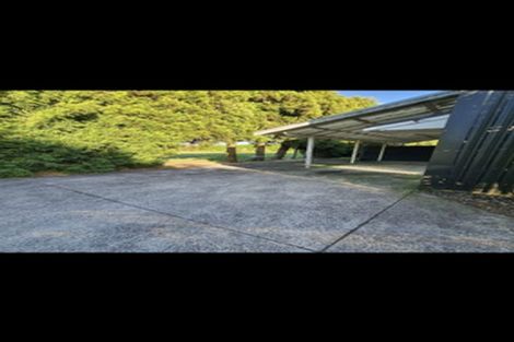 Photo of property in 137 Old North Road, Kumeu, 0892