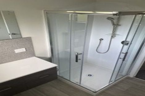 Photo of property in 11b Lucinda Place, Glen Eden, Auckland, 0602