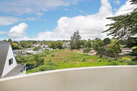 Photo of property in 14a Collingwood Road, Waiuku, 2123