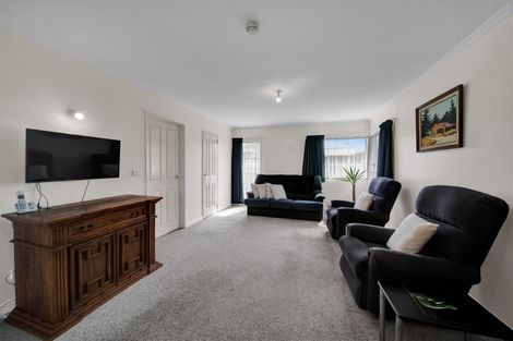 Photo of property in 24 Culzean Grove, Bell Block, New Plymouth, 4312