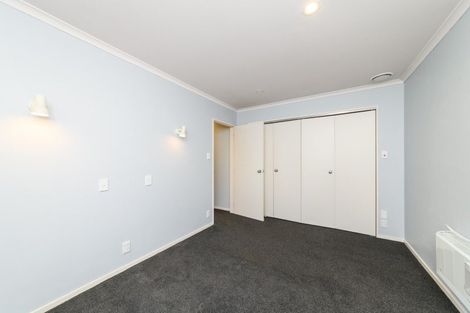 Photo of property in 14 Winston Avenue, Hokowhitu, Palmerston North, 4410