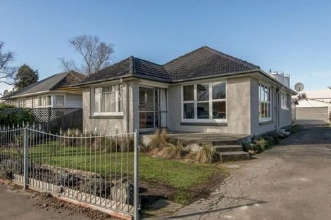 Photo of property in 53 Hillary Crescent, Upper Riccarton, Christchurch, 8041