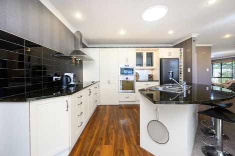 Photo of property in 2 Ursula Drive, Feilding, 4702