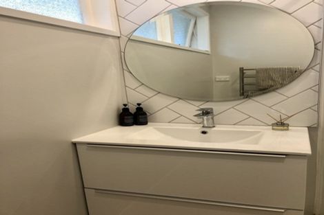 Photo of property in 1/23 Ellen Avenue, Hillcrest, Auckland, 0627