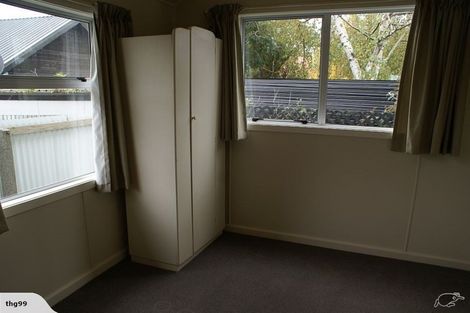 Photo of property in 2/2 Cashmere Road, Cashmere, Christchurch, 8022