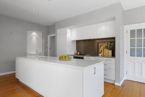 Photo of property in 32 Carrington Street, St Albans, Christchurch, 8014