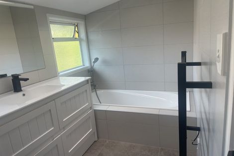 Photo of property in 1/45 Matipo Road, Mairangi Bay, Auckland, 0630