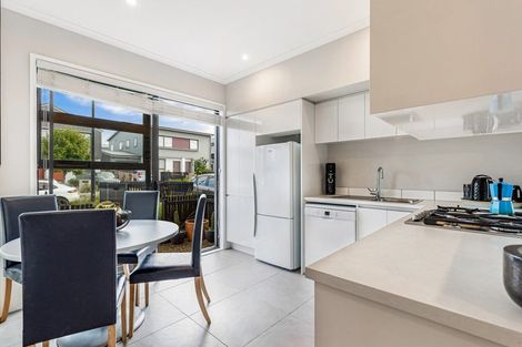 Photo of property in 11 Wai Place, Westgate, Auckland, 0614