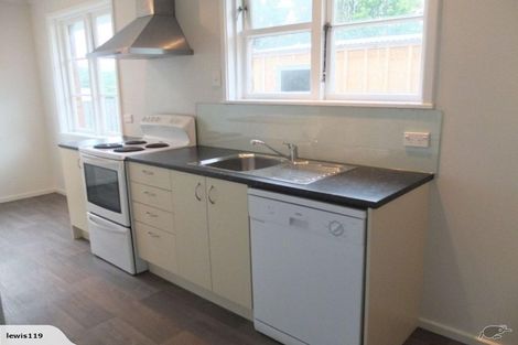 Photo of property in 29 Auburn Avenue, Upper Riccarton, Christchurch, 8041