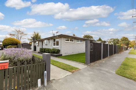 Photo of property in 215 Grimseys Road, Redwood, Christchurch, 8051