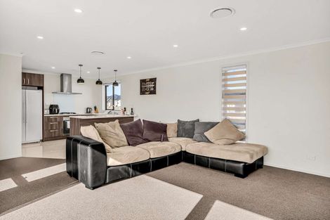 Photo of property in 28 Inuwai Street, Glenview, Hamilton, 3206