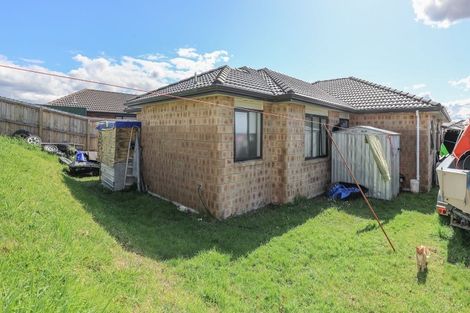 Photo of property in 10 Ribbonwood Close, Te Kauwhata, 3710