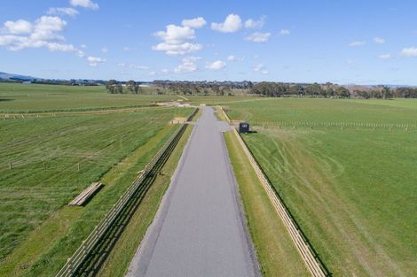 Photo of property in 4 Tirohanga Lane, Aorangi, 4775