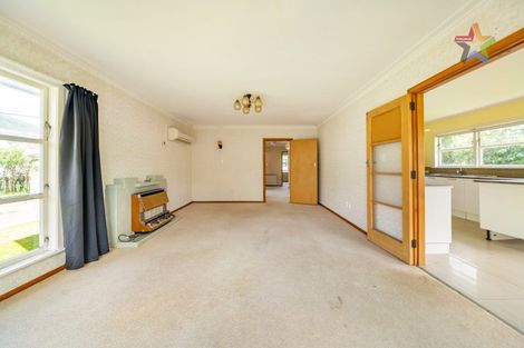 Photo of property in 33a Bauchop Road, Waterloo, Lower Hutt, 5011