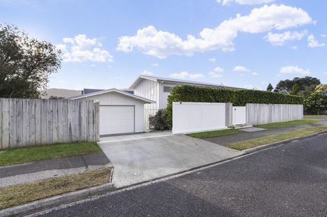 Photo of property in 246 Onemana Drive, Onemana, Whangamata, 3691