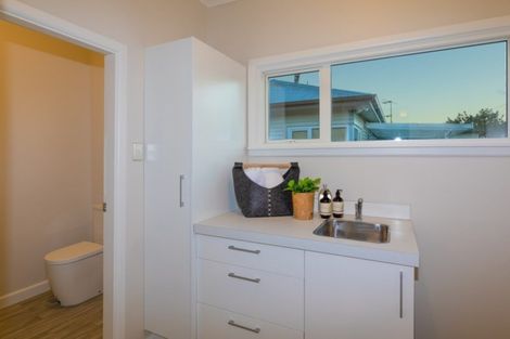 Photo of property in 115 Paparoa Street, Papanui, Christchurch, 8053