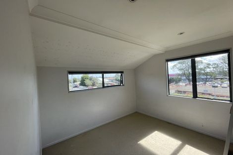Photo of property in 18 William Roberts Road, Pakuranga, Auckland, 2010
