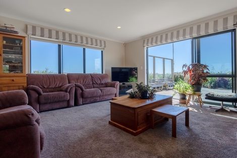 Photo of property in 159 Emma Drive, Manakau, Levin, 5573