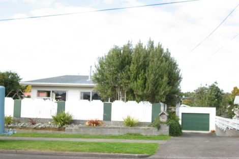 Photo of property in 32 Murray Street, Bell Block, New Plymouth, 4312