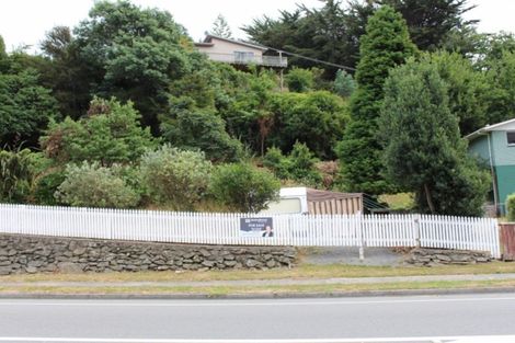 Photo of property in 37a Wairau Road, Picton, 7220