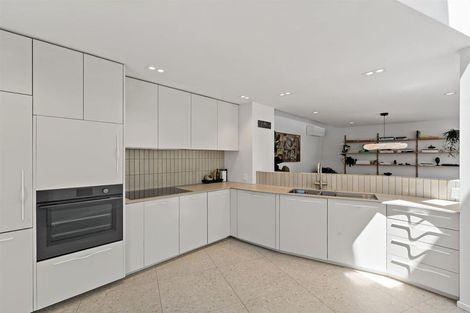 Photo of property in 1a William Street, Takapuna, Auckland, 0622