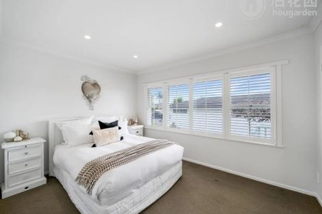 Photo of property in 11 The Anchorage, Sunnyhills, Auckland, 2010