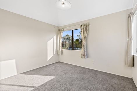 Photo of property in 41 Kennedy Avenue, Forrest Hill, Auckland, 0620