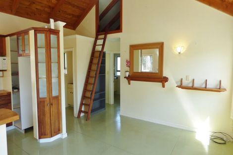 Photo of property in 1282 Whangaparaoa Road, Army Bay, Whangaparaoa, 0930