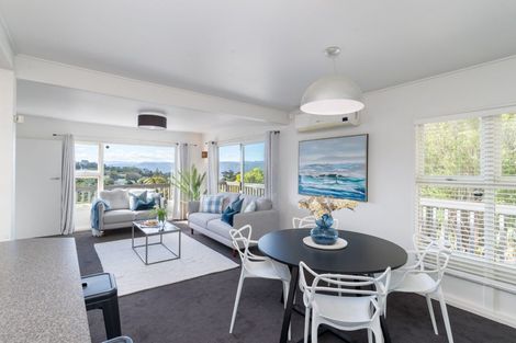 Photo of property in 171 Miromiro Road, Normandale, Lower Hutt, 5010