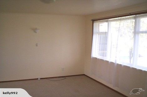 Photo of property in 26 Eastglen Road, Glen Eden, Auckland, 0602